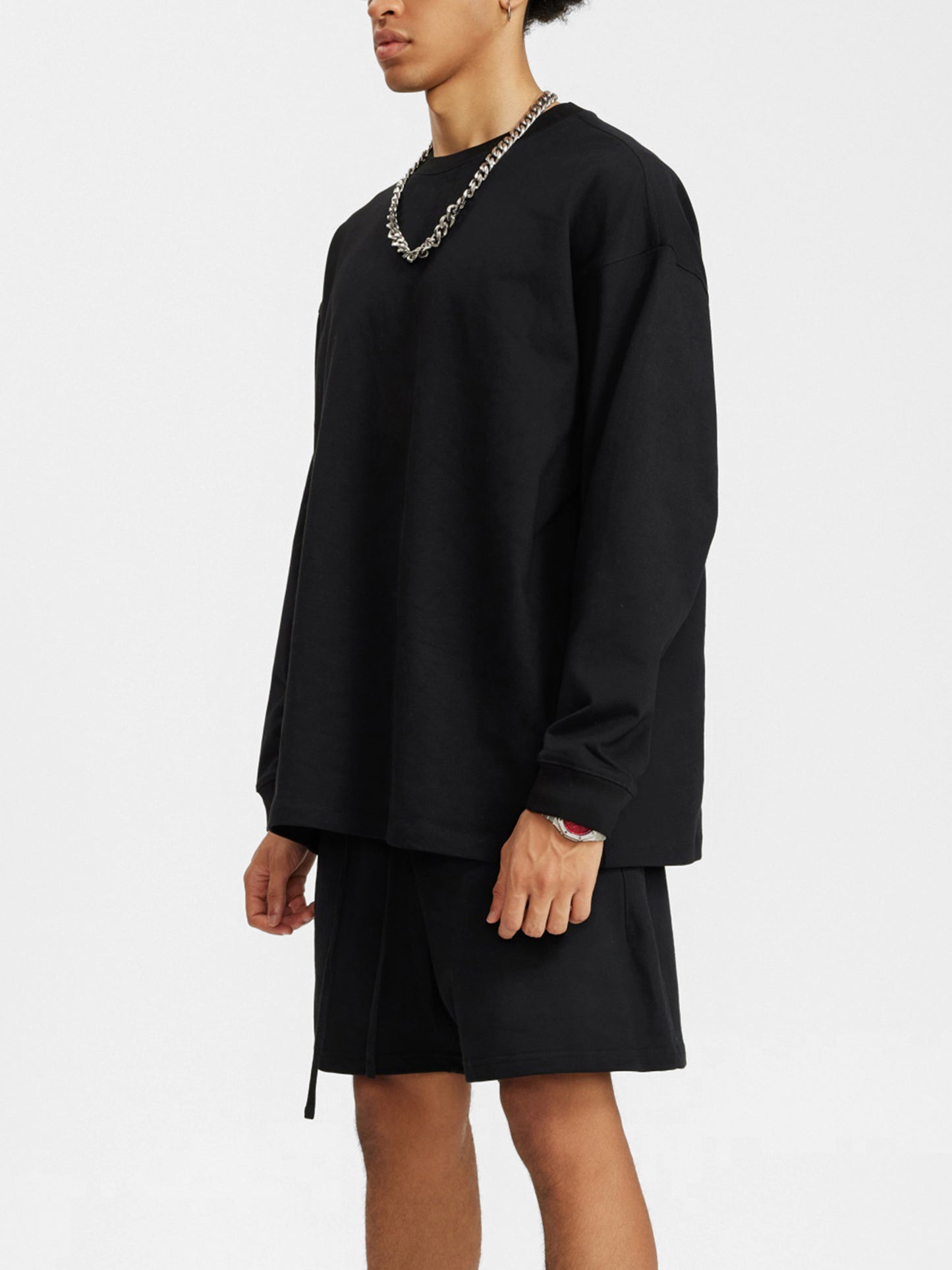 305 GSM | 9oz 'BLACK' LONGSLEEVE