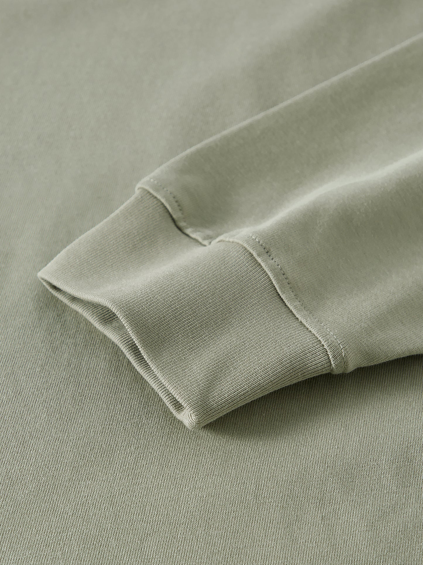 305 GSM | 9oz 'OLIVE GREEN' LONGSLEEVE